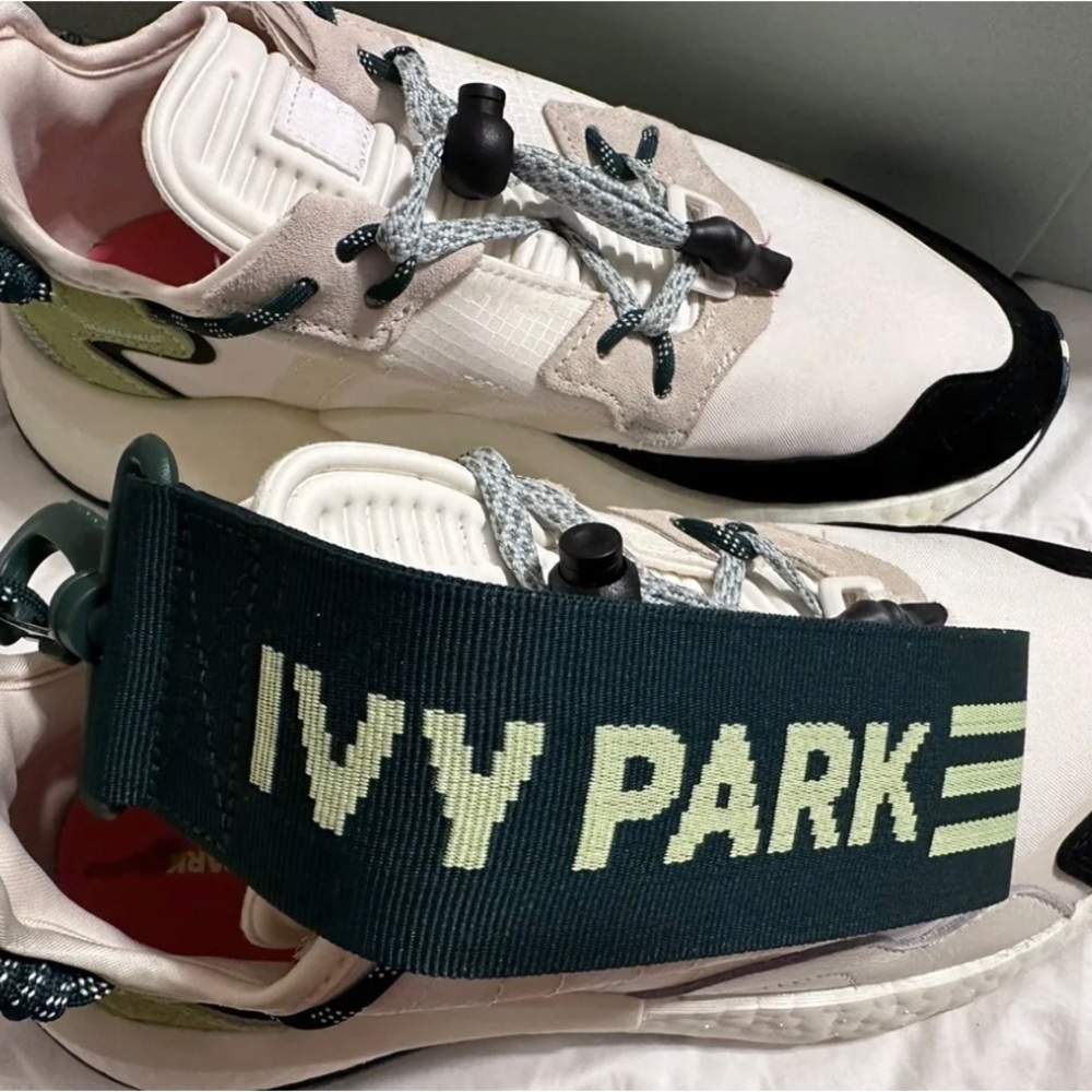 Adidas Ivy Park sneakers, unisex